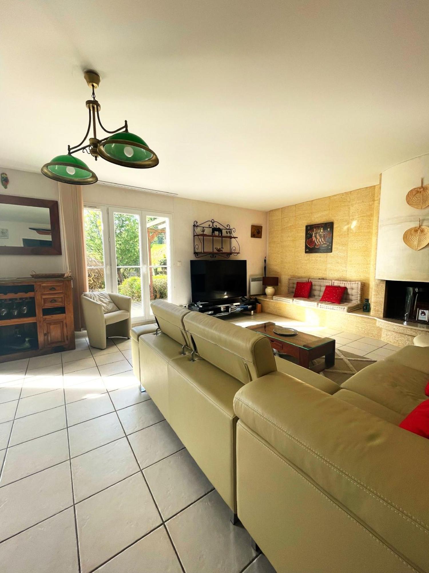 Maison Calme Et Cosy A Port-En-Bessin Pres Du Golf Et De La Mer المظهر الخارجي الصورة